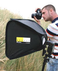 Lastolite Ezybox Hotshoe 54 x 54cm + Bracket 